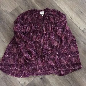 Beautiful button down blouse.. warn Once